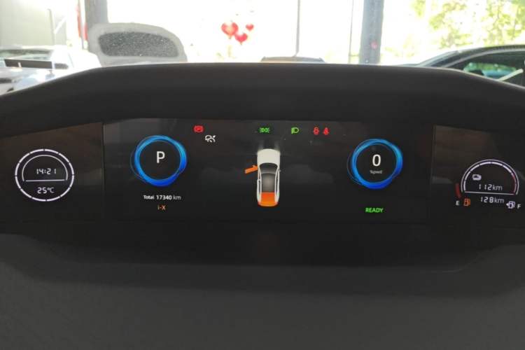 Used CHANGAN UNI-V iDD 2023 ZhiDian iDD 1.5T 113km ZhiKu Model Instrument Cluster
