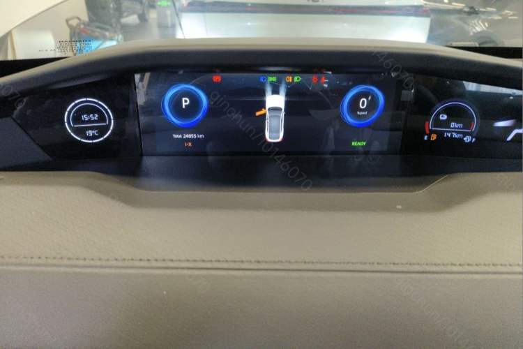 Used CHANGAN UNI-V iDD 2023 ZhiDian iDD 1.5T 113km Smart & Fun Version Instrument Cluster