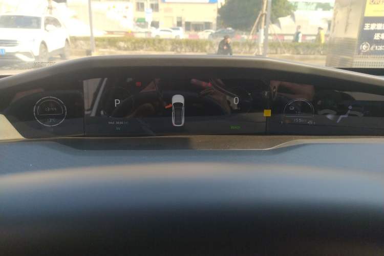 Used CHANGAN UNI-V iDD 2023 ZhiDian iDD 1.5T 113km Smart & Fun Version Instrument Cluster