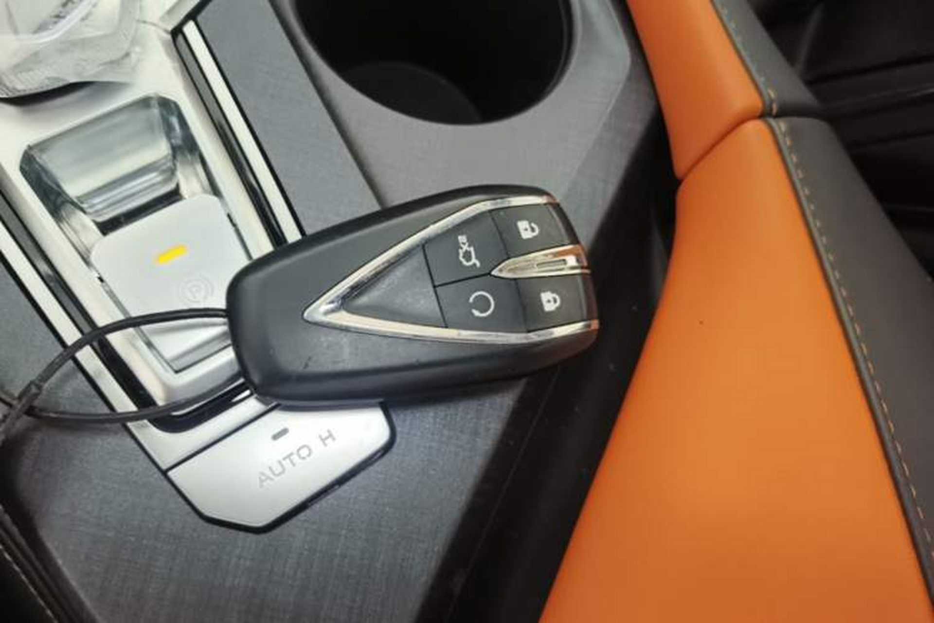 Used CHANGAN UNI-V iDD 2023 Zhidian iDD 1.5T 113km Smart & Fun Version (Rapid Edition) Interior 1
