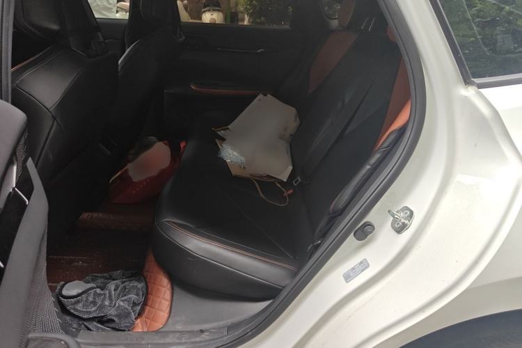 Used CHANGAN UNI-V iDD 2023 Zhidian iDD 1.5T 113km Smart & Fun Version (Rapid Edition) Interior 4