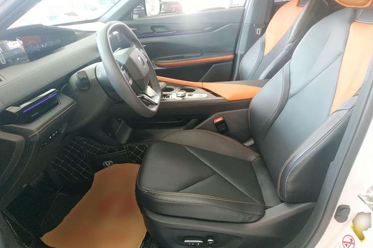 Used CHANGAN UNI-V iDD 2023 ZhiDian iDD 1.5T 113km ZhiKu Model Left Front Seat