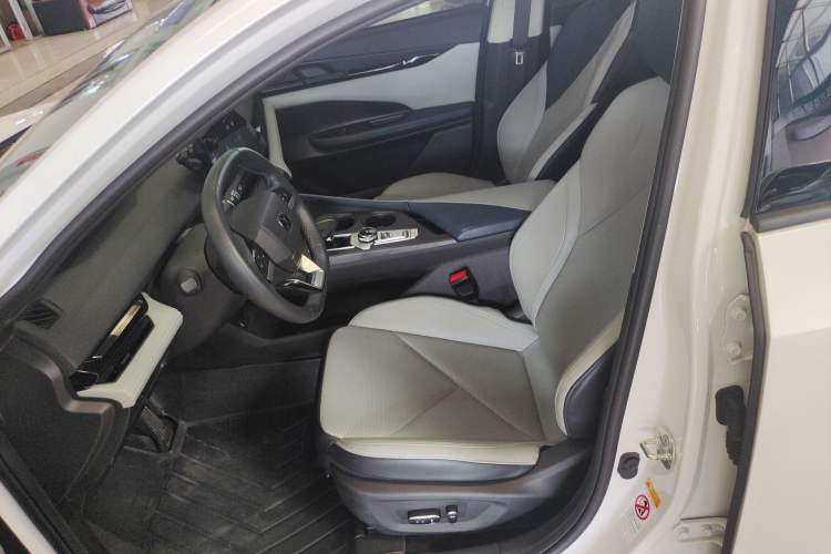 Used CHANGAN UNI-V iDD 2023 ZhiDian iDD 1.5T 113km Smart & Fun Version Left Front Seat