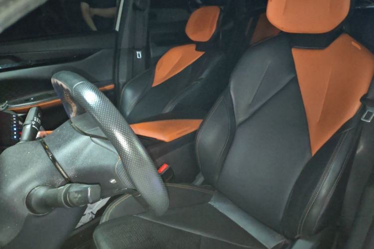 Used CHANGAN UNI-V iDD 2023 Zhidian iDD 1.5T 113km Smart & Fun Version (Rapid Edition) Left Front Seat