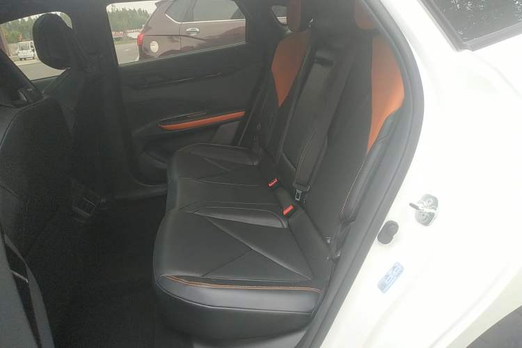 Used CHANGAN UNI-V iDD 2023 ZhiDian iDD 1.5T 113km ZhiKu Model Left Rear Seat