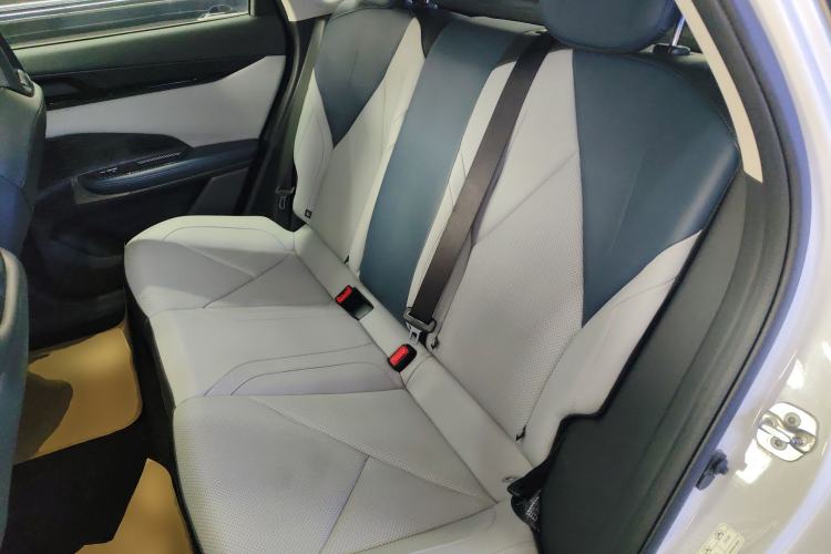 Used CHANGAN UNI-V iDD 2023 ZhiDian iDD 1.5T 113km Smart & Fun Version Left Rear Seat