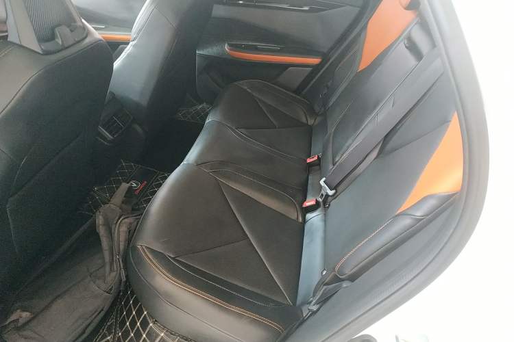 Used CHANGAN UNI-V iDD 2023 ZhiDian iDD 1.5T 113km ZhiKu Model Left Rear Seat