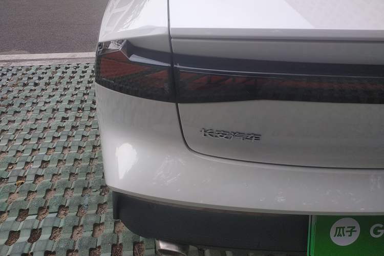 Used CHANGAN UNI-V iDD 2023 ZhiDian iDD 1.5T 113km ZhiKu Model Left Rear Taillight