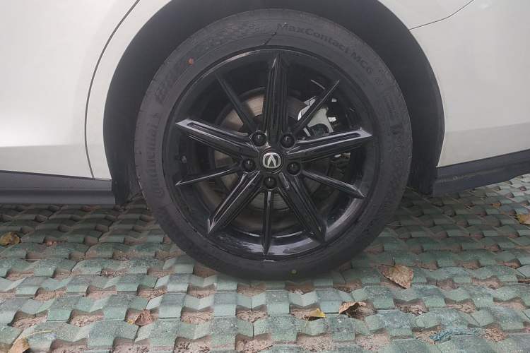 Used CHANGAN UNI-V iDD 2023 ZhiDian iDD 1.5T 113km ZhiKu Model Left Rear Wheel Hub