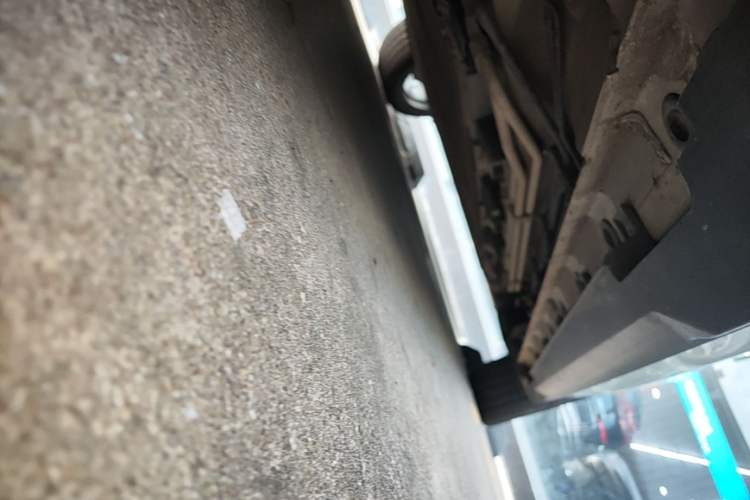 Used CHANGAN UNI-V iDD 2023 ZhiDian iDD 1.5T 113km Smart & Fun Version Left Side Sill