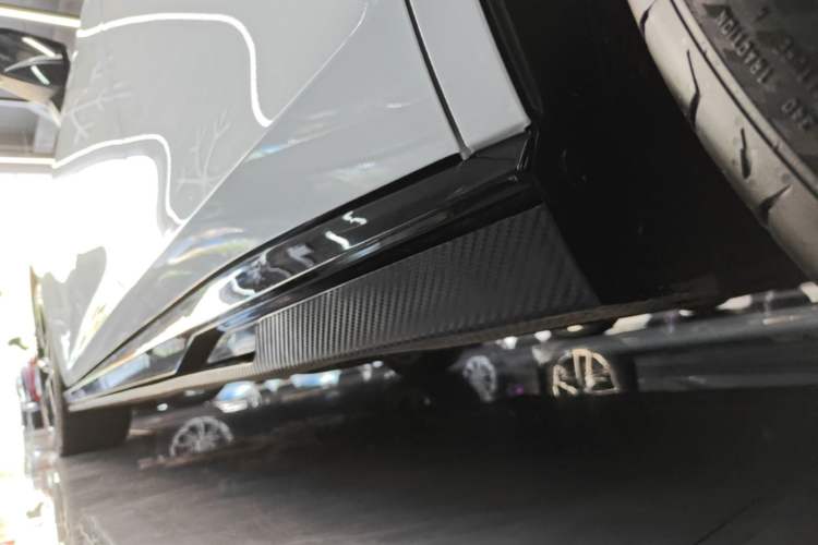 Used CHANGAN UNI-V iDD 2023 ZhiDian iDD 1.5T 113km ZhiKu Model Left Side Sill