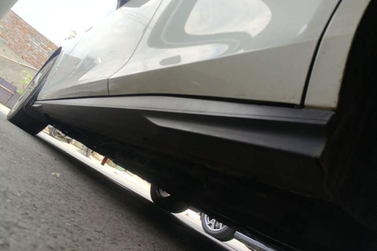 Used CHANGAN UNI-V iDD 2023 ZhiDian iDD 1.5T 113km Smart & Fun Version Left Side Sill