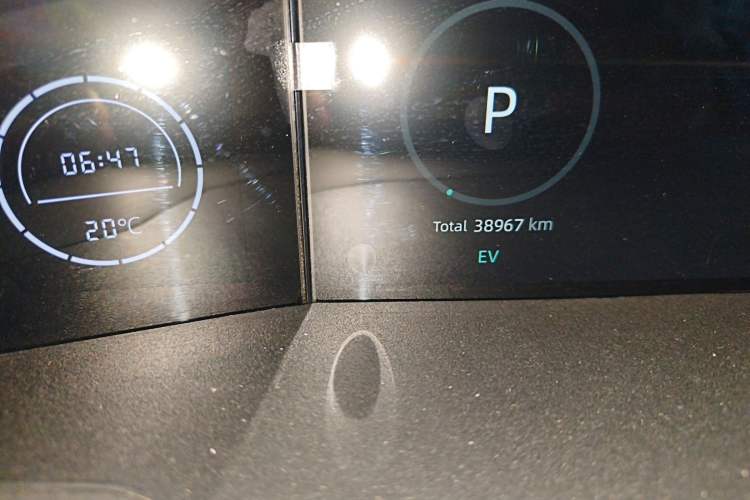 Used CHANGAN UNI-V iDD 2023 ZhiDian iDD 1.5T 113km Smart & Fun Version Odometer Close Up