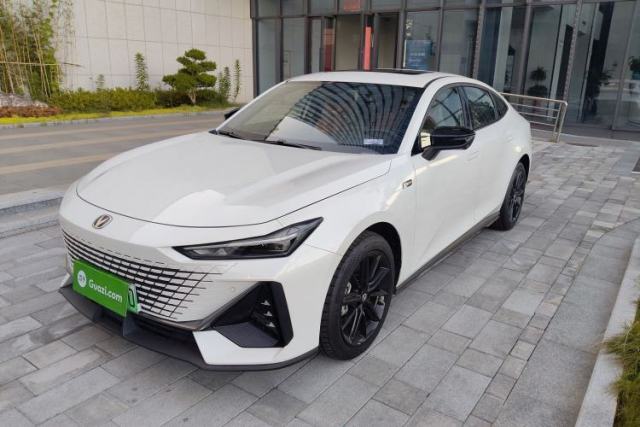 Used CHANGAN UNI-V iDD 2023 Zhidian iDD 1.5T 113km Smart & Fun Version (Rapid Edition)