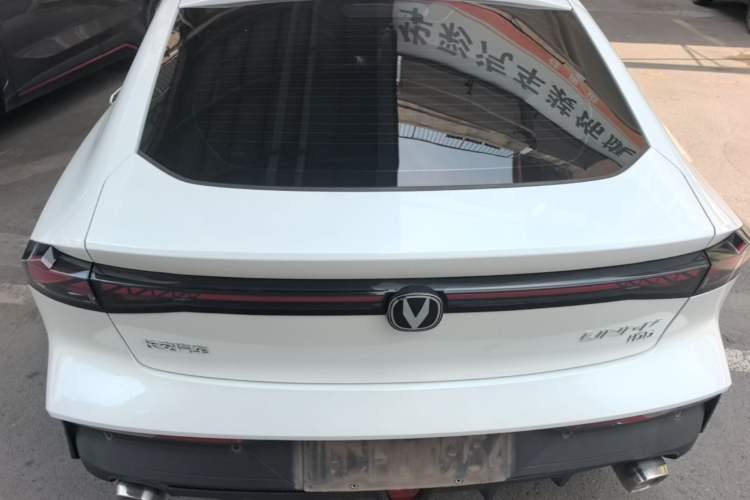 Used CHANGAN UNI-V iDD 2023 ZhiDian iDD 1.5T 113km Smart & Fun Version Rear