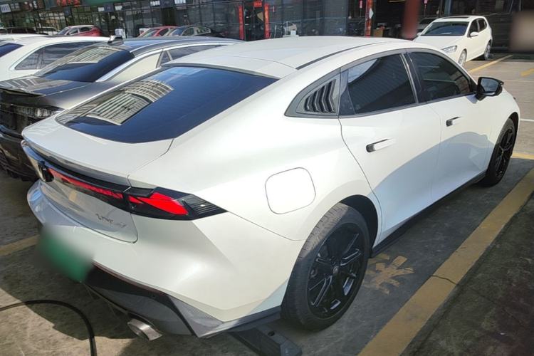 Used CHANGAN UNI-V iDD 2023 ZhiDian iDD 1.5T 113km Smart & Fun Version Rear Right 45 Deg