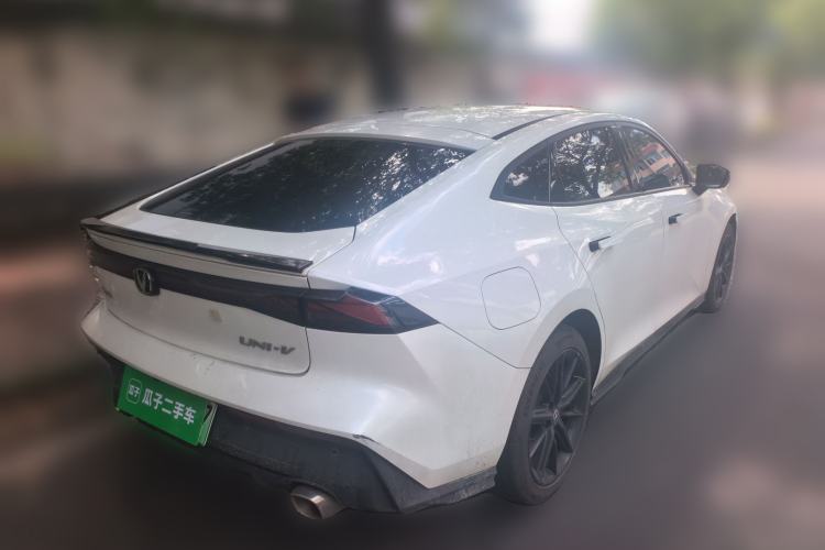 Used CHANGAN UNI-V iDD 2023 ZhiDian iDD 1.5T 113km Smart & Fun Version Rear Right 45 Deg