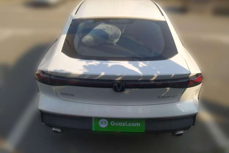 Used CHANGAN UNI-V iDD 2023 ZhiDian iDD 1.5T 113km Smart & Fun Version Rear