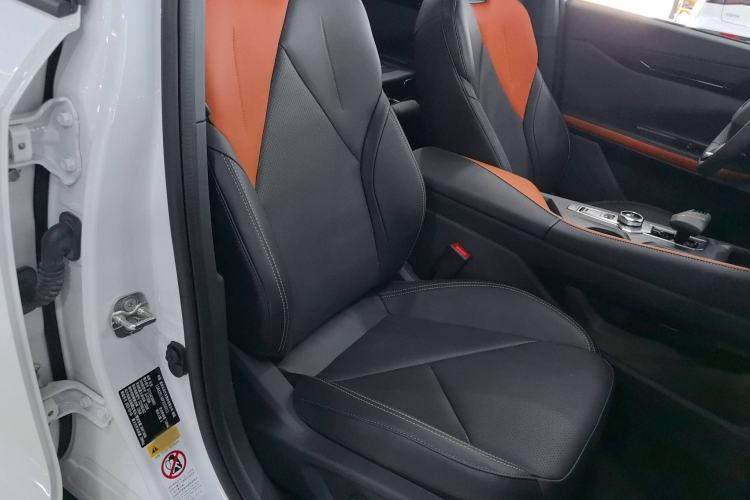 Used CHANGAN UNI-V iDD 2023 ZhiDian iDD 1.5T 113km Smart & Fun Version Right Front Seat