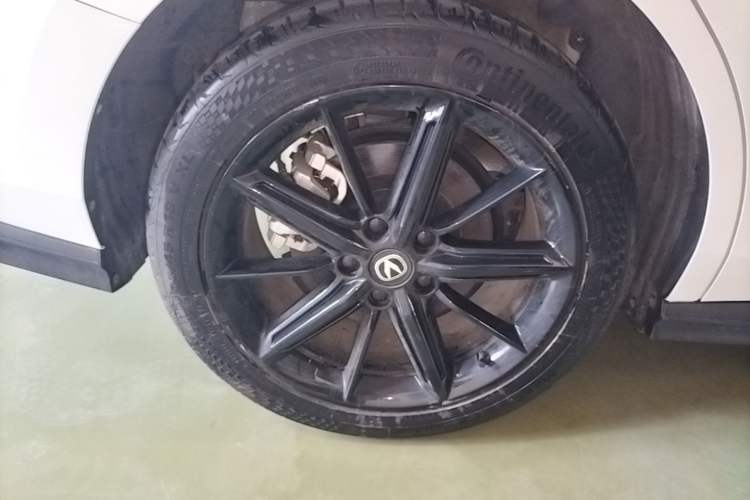 Used CHANGAN UNI-V iDD 2023 ZhiDian iDD 1.5T 113km Smart & Fun Version Right Rear Wheel Hub