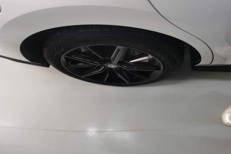Used CHANGAN UNI-V iDD 2023 Zhidian iDD 1.5T 113km Smart & Fun Version (Rapid Edition) Right Rear Wheel Hub