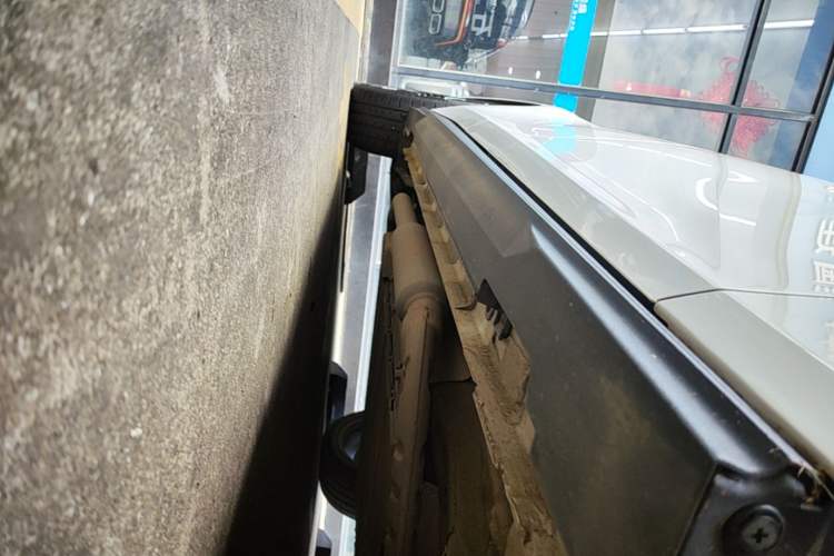 Used CHANGAN UNI-V iDD 2023 ZhiDian iDD 1.5T 113km Smart & Fun Version Right Side Sill