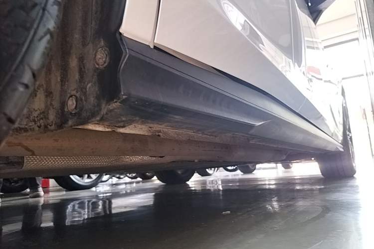 Used CHANGAN UNI-V iDD 2023 ZhiDian iDD 1.5T 113km Smart & Fun Version Right Side Sill
