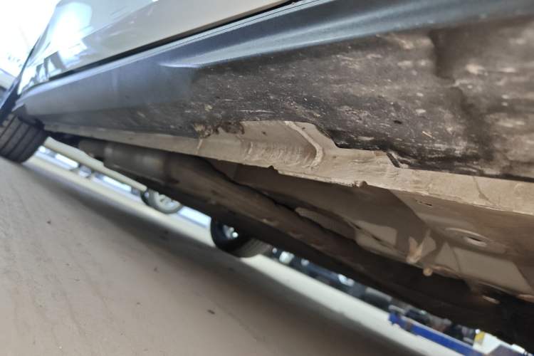 Used CHANGAN UNI-V iDD 2023 Zhidian iDD 1.5T 113km Smart & Fun Version (Rapid Edition) Right Side Sill
