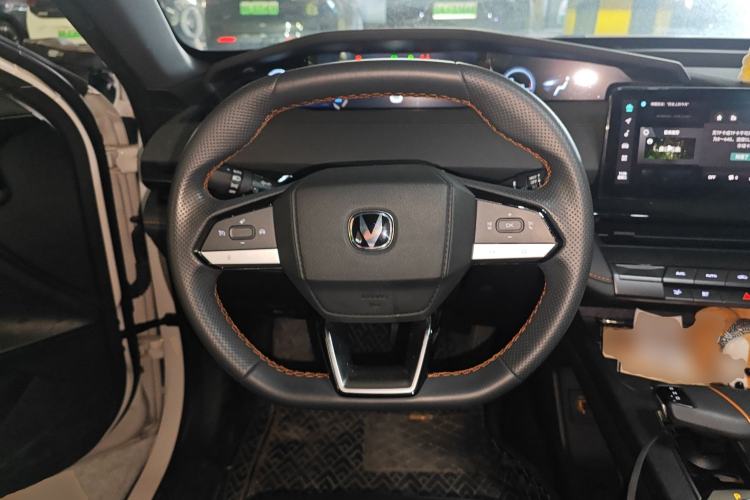 Used CHANGAN UNI-V iDD 2023 Zhidian iDD 1.5T 113km Smart & Fun Version (Rapid Edition) Steering Wheel