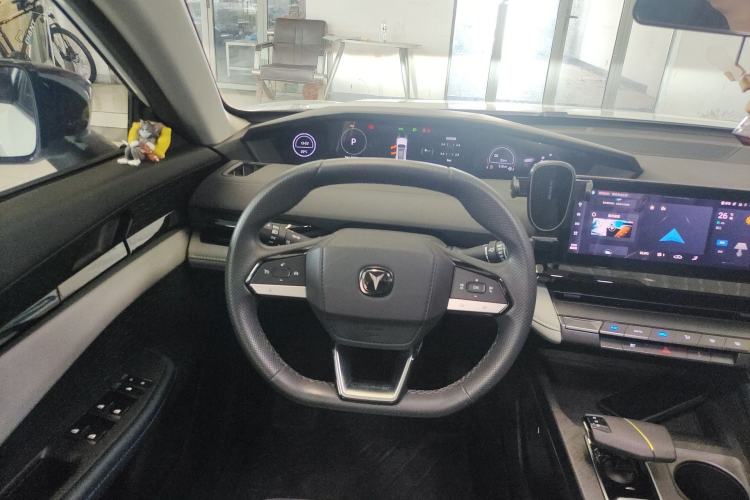 Used CHANGAN UNI-V iDD 2023 ZhiDian iDD 1.5T 113km Smart & Fun Version Steering Wheel