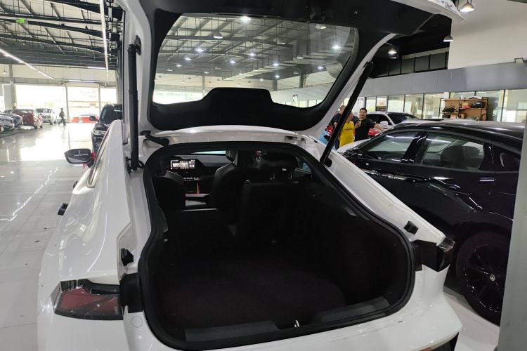 Used CHANGAN UNI-V iDD 2023 Zhidian iDD 1.5T 113km Smart & Fun Version (Rapid Edition) Trunk