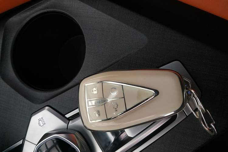 Used CHANGAN UNI-V iDD 2023 ZhiDian iDD 1.5T 113km ZhiKu Model Vehicle Key