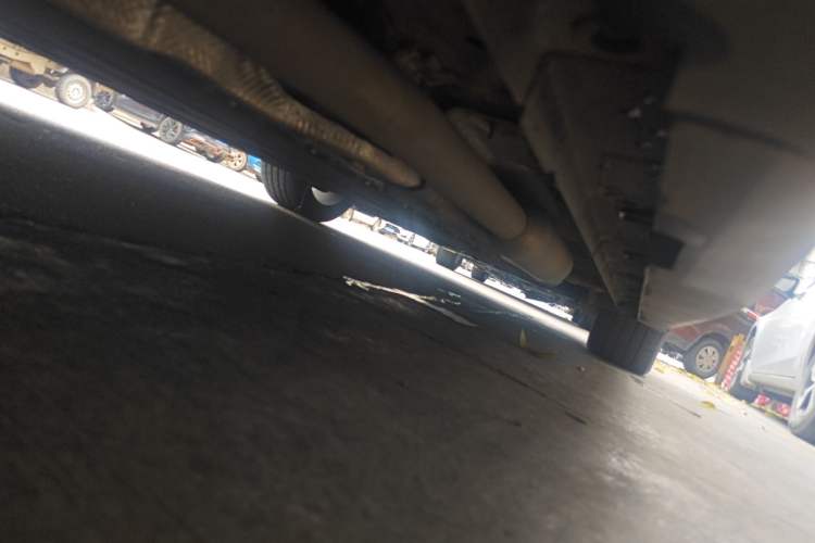 Used CHANGAN UNI-V iDD 2024 Blue Whale Smart Electric iDD 136km Luxury Model Chassis Rear Right