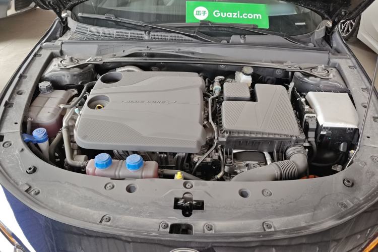 Used CHANGAN UNI-V iDD 2024 Blue Whale Smart Electric iDD 136km ZhiKu Model Engine Bay