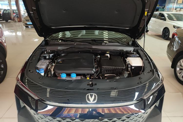Used CHANGAN UNI-V iDD 2024 Blue Whale Smart Electric iDD 136km Luxury Model Engine Bay
