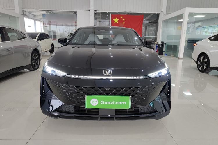 Used CHANGAN UNI-V iDD 2024 Blue Whale Smart Electric iDD 136km Luxury Model Exterior 1