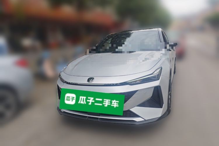 Used CHANGAN UNI-V iDD 2024 Blue Whale Smart Electric iDD 136km Luxury Model Front