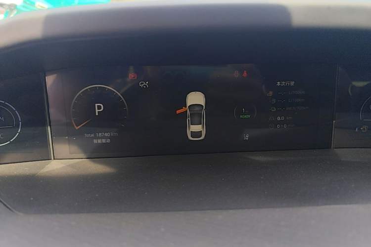 Used CHANGAN UNI-V iDD 2024 Blue Whale Smart Electric iDD 136km Luxury Model Instrument Cluster