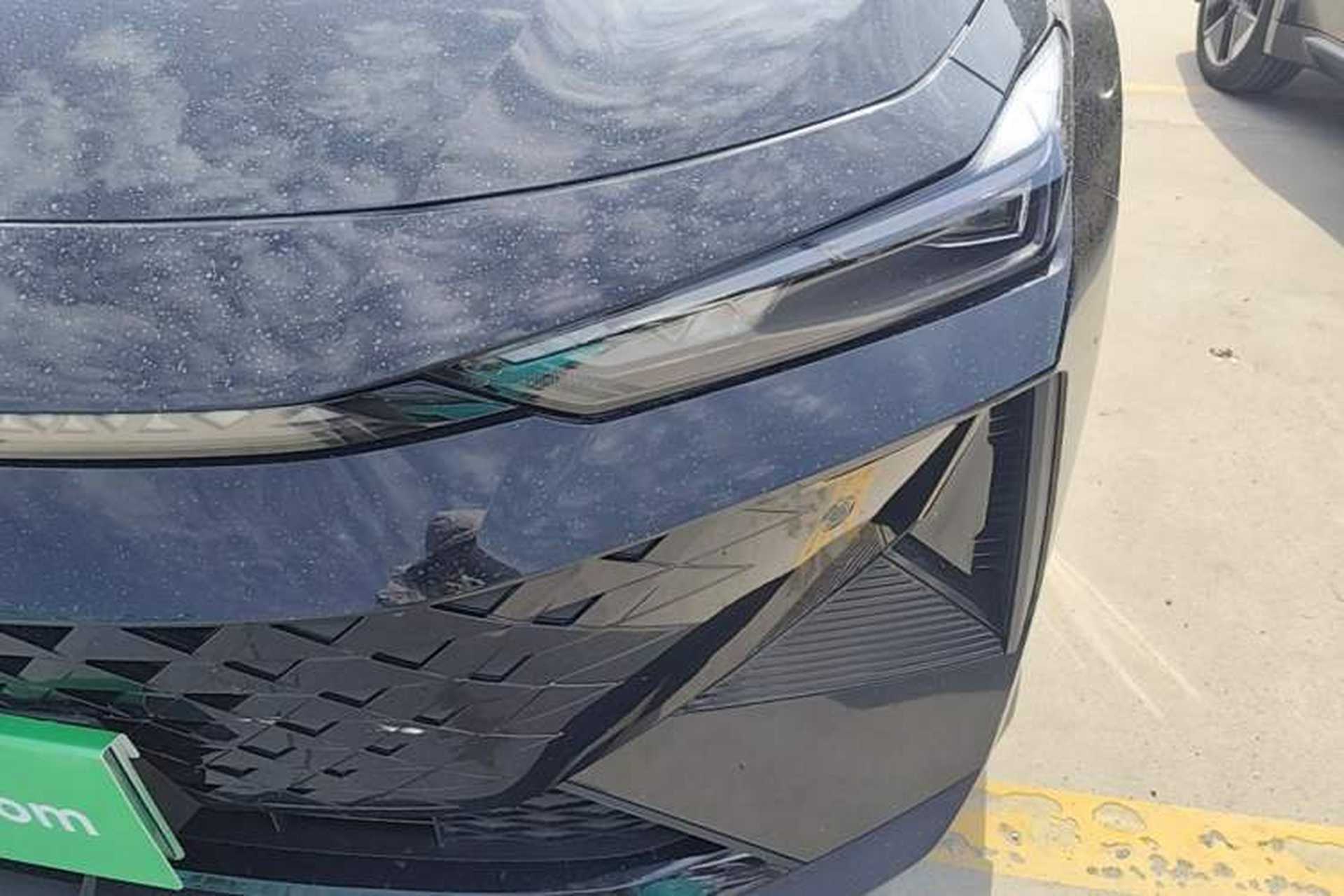 Used CHANGAN UNI-V iDD 2024 Blue Whale Smart Electric iDD 136km Luxury Model Left Front Headlight