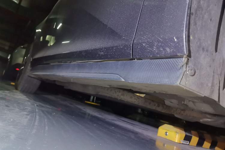 Used CHANGAN UNI-V iDD 2024 Blue Whale Smart Electric iDD 136km Luxury Model Chassis Front Right