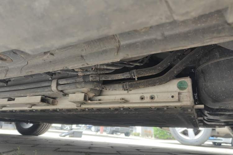 Used CHANGAN UNI-V iDD 2024 Blue Whale Smart Electric iDD 136km ZhiKu Model Chassis Rear Left