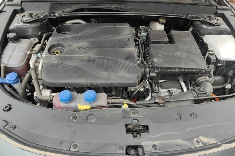 Used CHANGAN UNI-V iDD 2024 Blue Whale Smart Electric iDD 136km ZhiKu Model Engine Bay