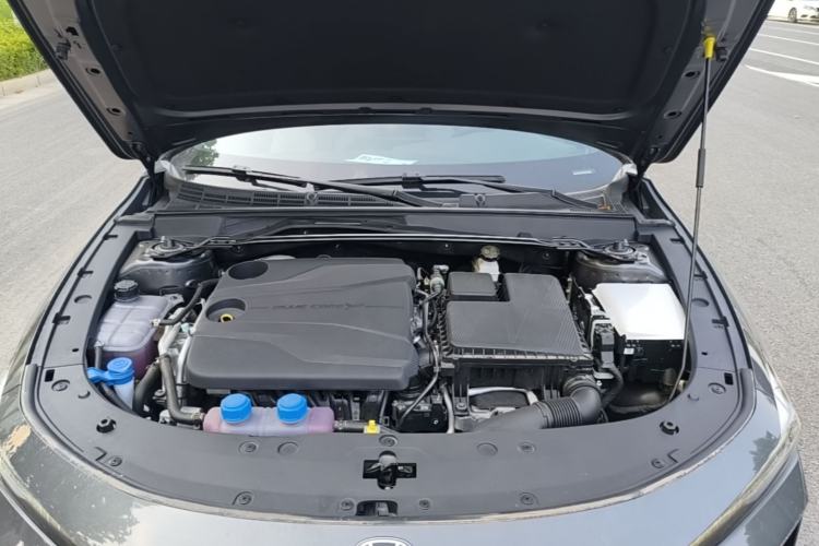 Used CHANGAN UNI-V iDD 2024 Blue Whale Smart Electric iDD 136km ZhiKu Model Engine Bay