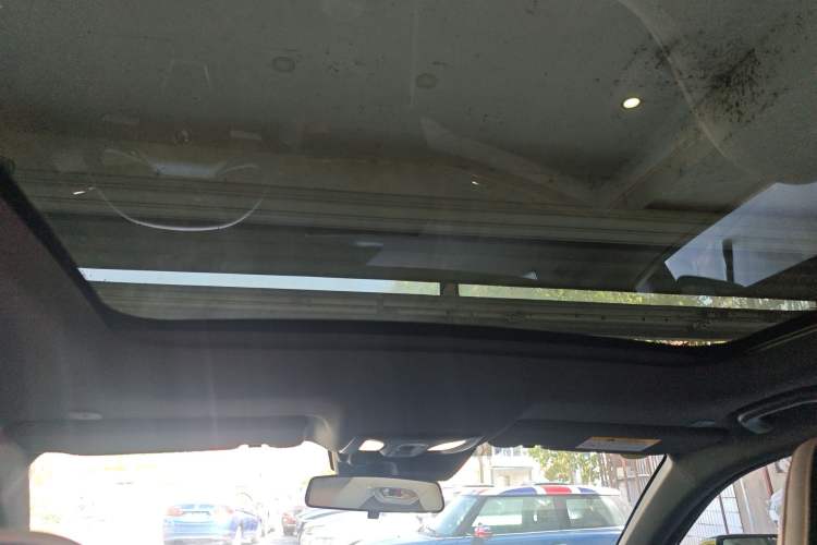 Used CHANGAN UNI-V iDD 2024 Blue Whale Smart Electric iDD 136km Luxury Model Headliner