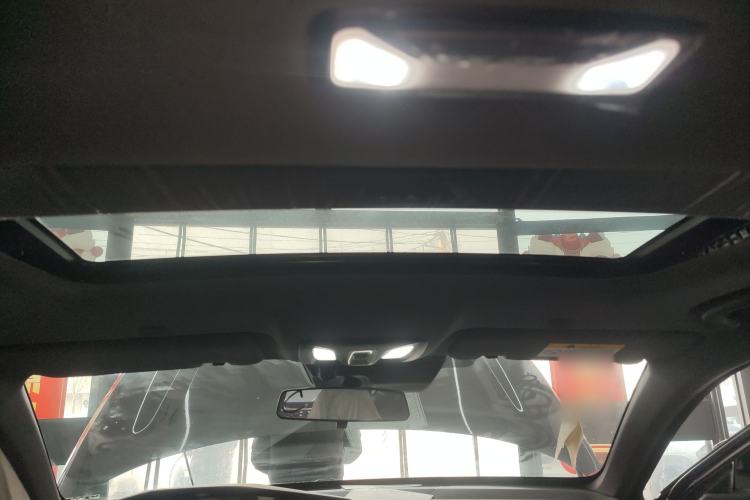 Used CHANGAN UNI-V iDD 2024 Blue Whale Smart Electric iDD 136km ZhiKu Model Headliner