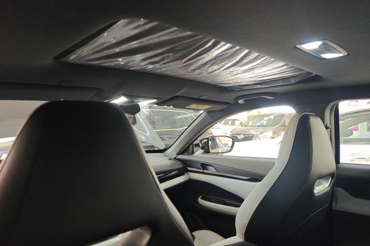 Used CHANGAN UNI-V iDD 2024 Blue Whale Smart Electric iDD 136km ZhiKu Model Headliner