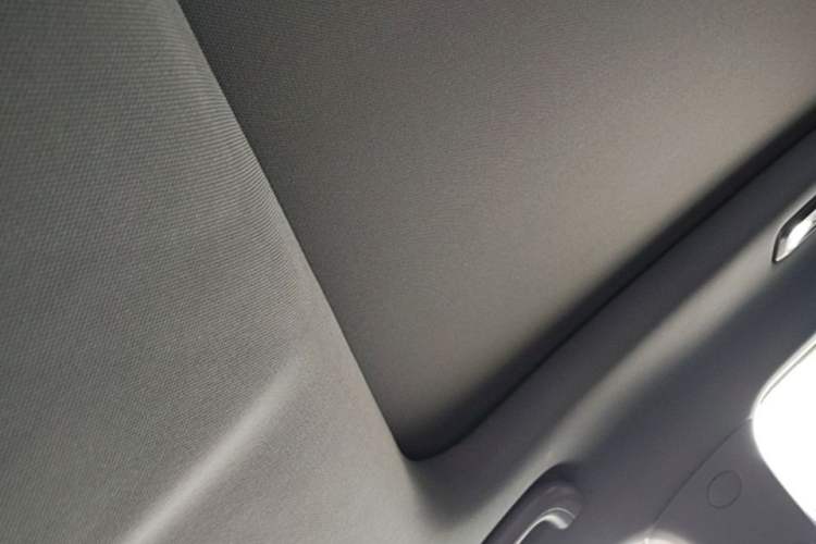 Used CHANGAN UNI-V iDD 2024 Blue Whale Smart Electric iDD 136km Luxury Model Headliner