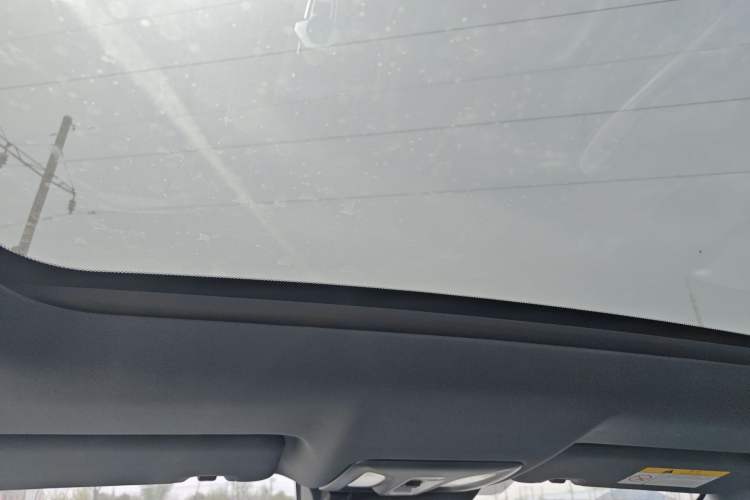 Used CHANGAN UNI-V iDD 2024 Blue Whale Smart Electric iDD 136km Luxury Model Headliner