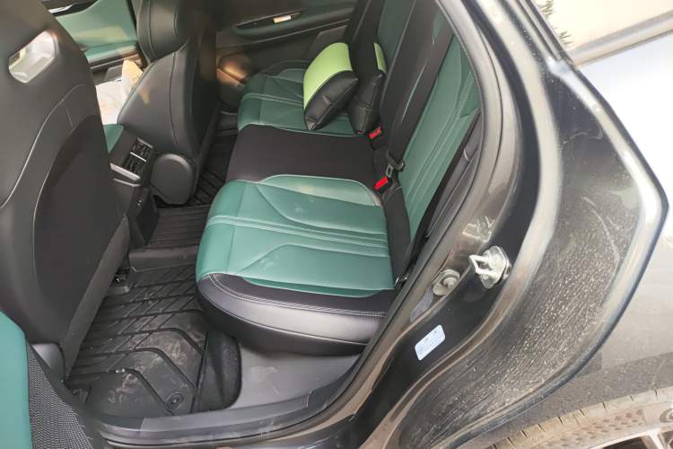 Used CHANGAN UNI-V iDD 2024 Blue Whale Smart Electric iDD 136km ZhiKu Model Interior 3