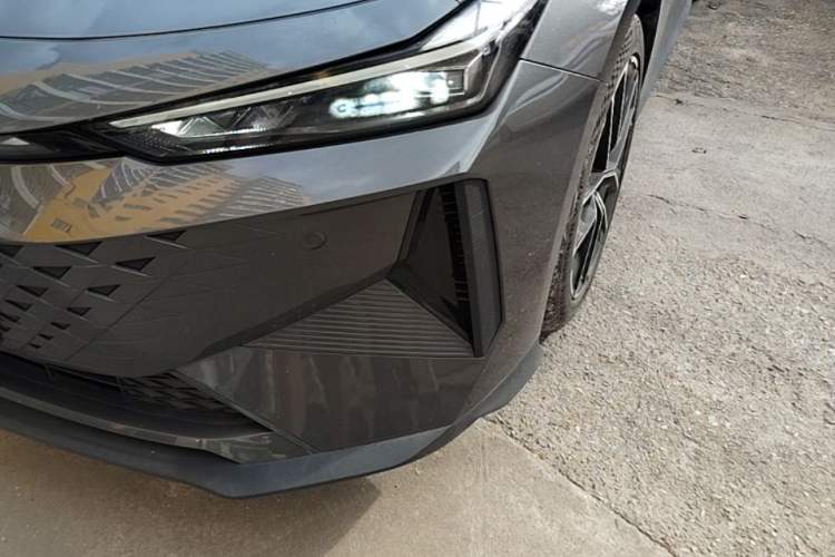 Used CHANGAN UNI-V iDD 2024 Blue Whale Smart Electric iDD 136km Luxury Model Left Front Headlight
